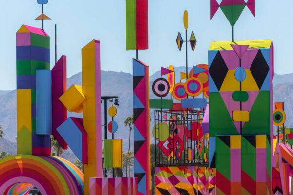 coachella-2024-installations-explore-the-intersection-of-art-music-and-community_13 (1)